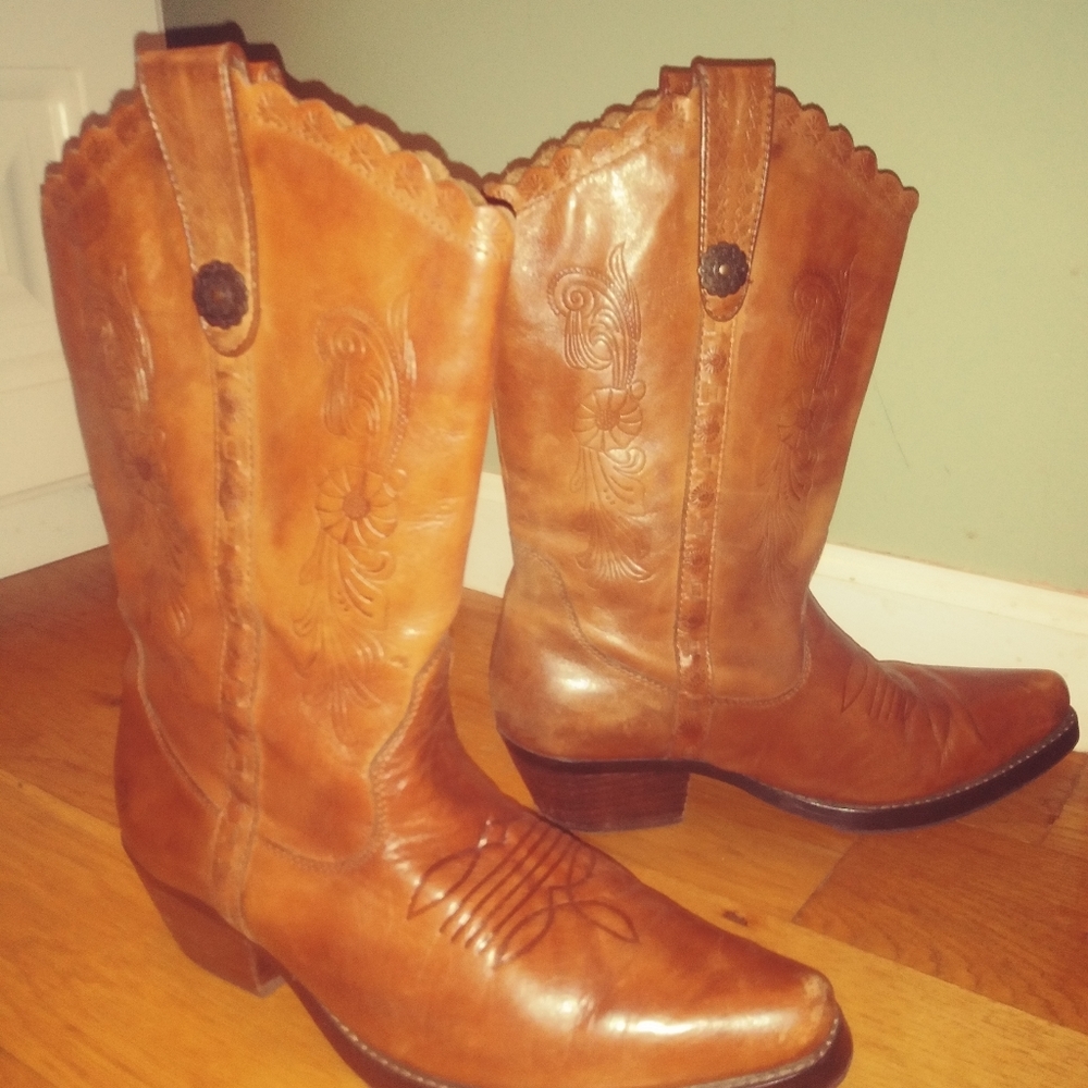Authentic leather cowboy boots